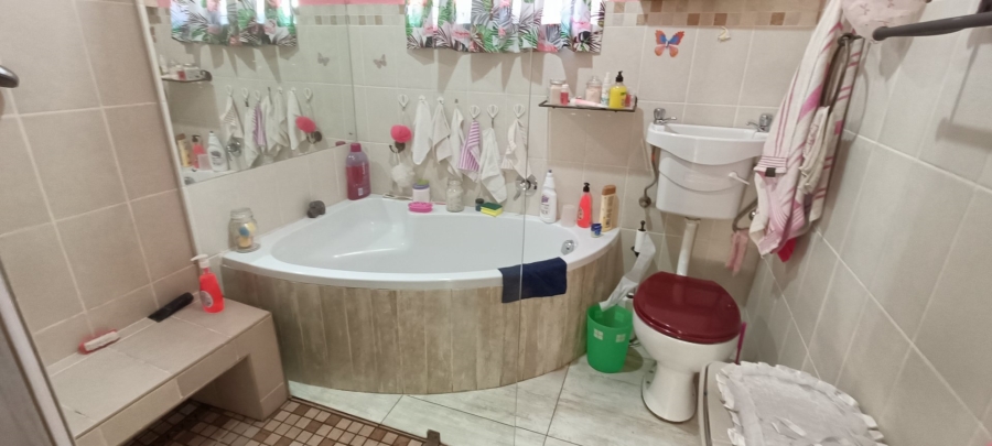 3 Bedroom Property for Sale in Sasolburg Free State